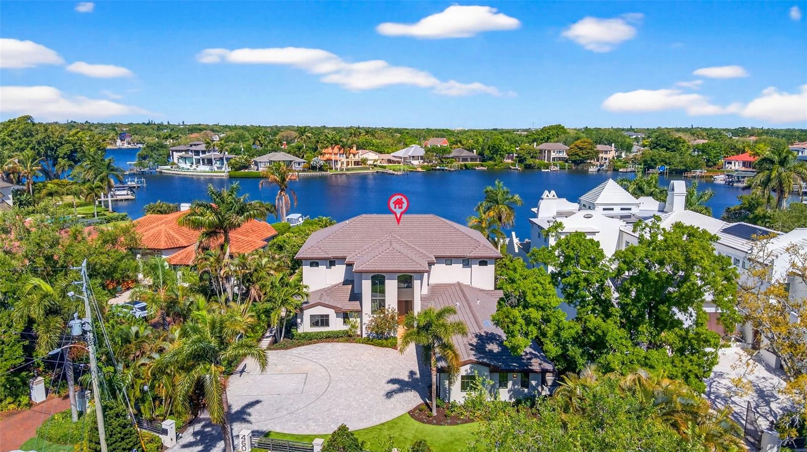 460 Coffee Pot Riviera, St Petersburg, FL 33704