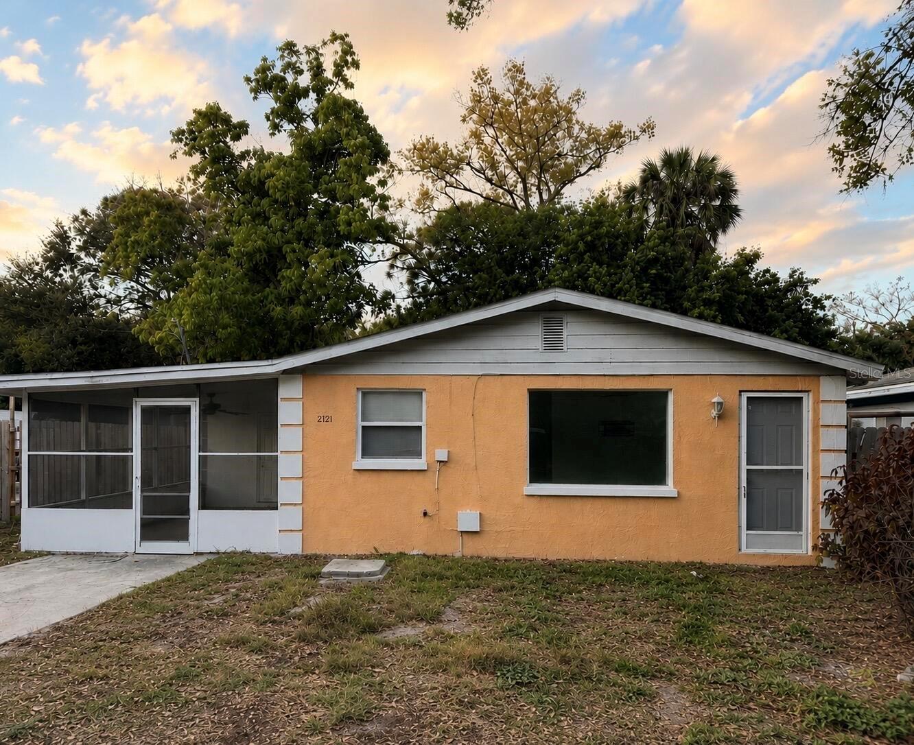 2121 33rd, Sarasota, FL 34234