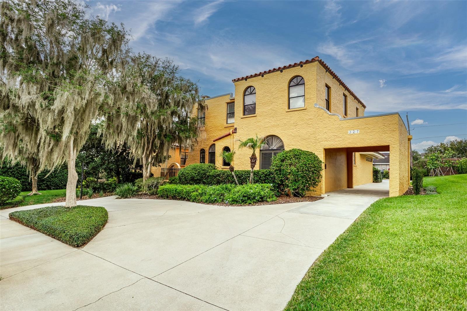 327 Miramar, Lakeland, FL 33803