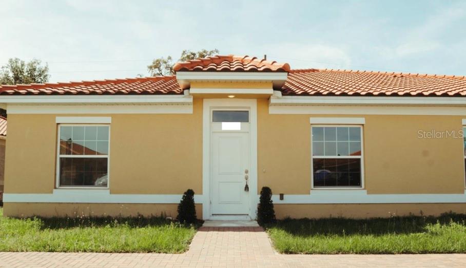 1740 Pacific, Kissimmee, FL 34759