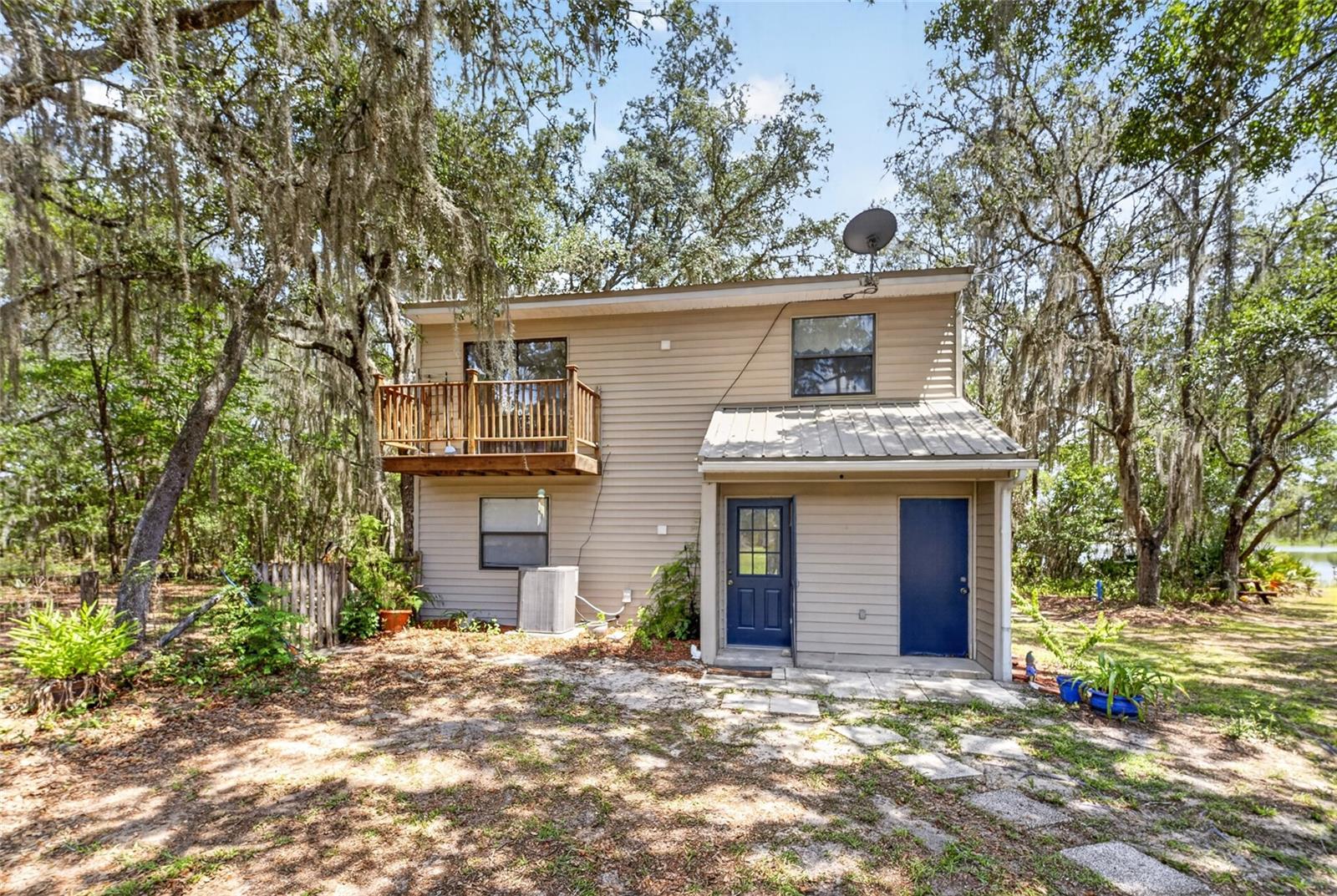 273 Neal, Hawthorne, FL 32640