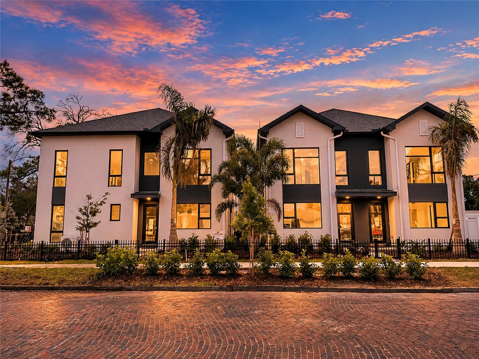 100 36th, St Petersburg, FL 33713