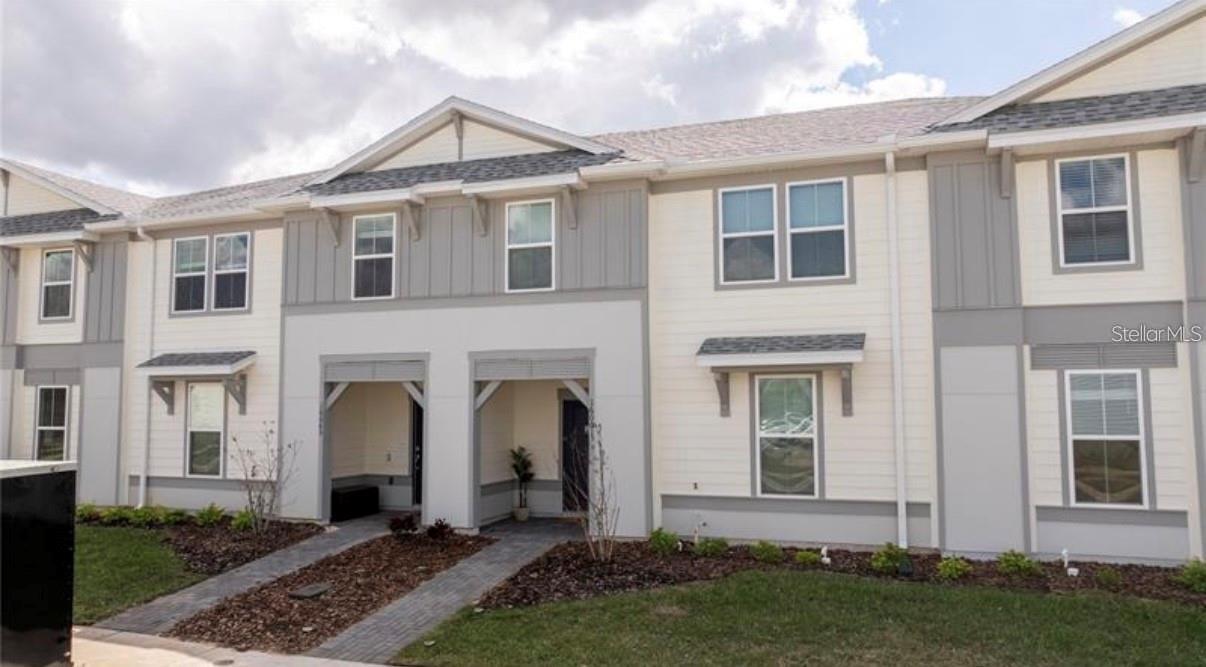 1264 Blue Island, Clermont, FL 34714