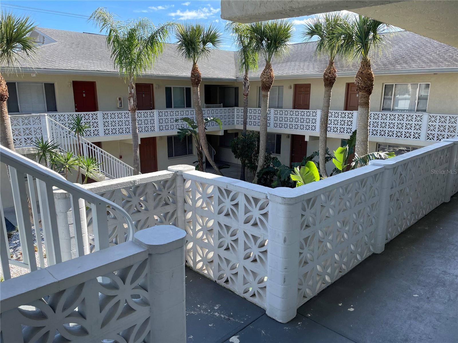 102 Peninsula Unit 201, Daytona Beach, FL 32118
