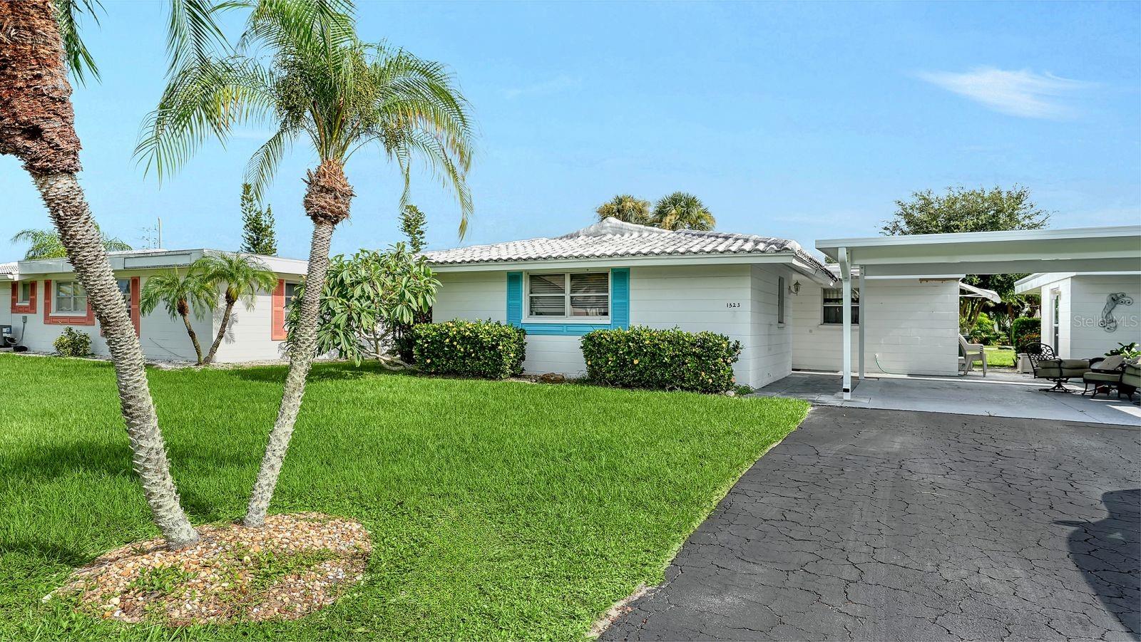 1523 Lakeside Unit 15, Venice, FL 34293