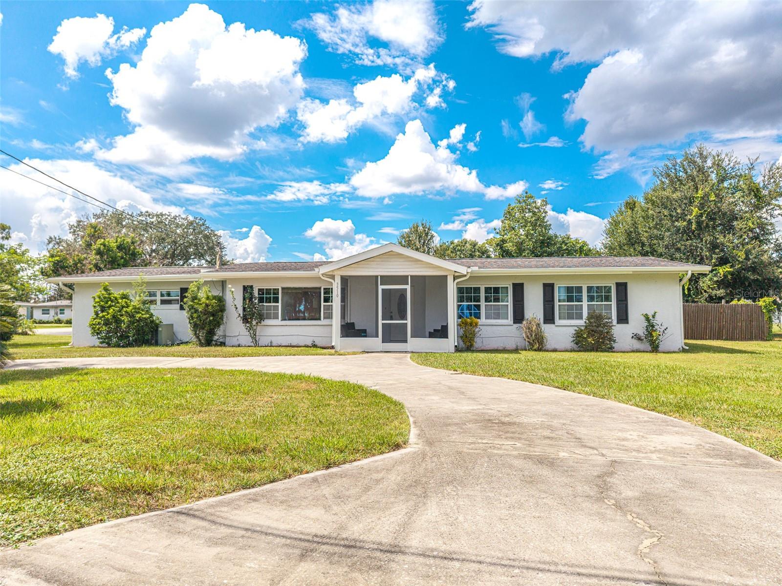 3510 Lakeview, Sebring, FL 33870