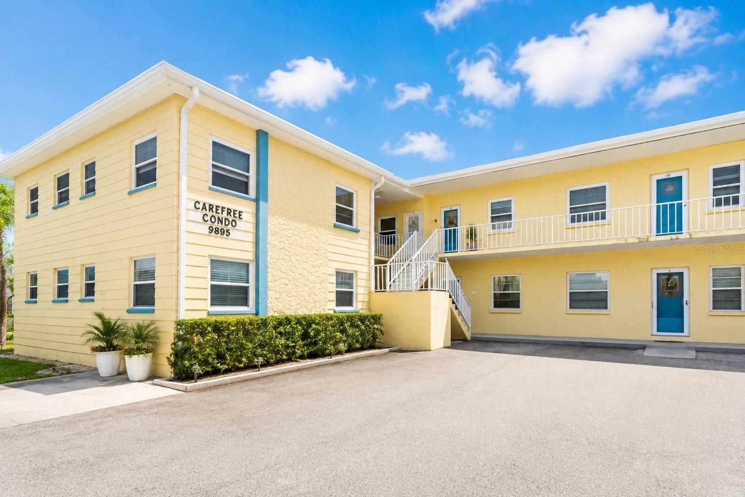 9895 1st Unit 5, Treasure Island, FL 33706