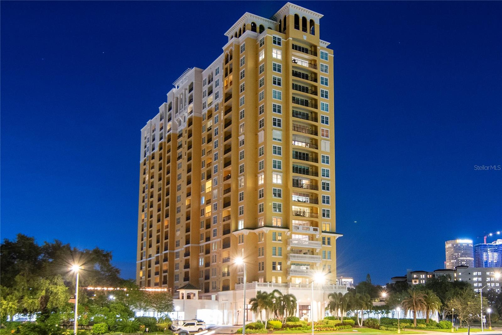 345 Bayshore Unit 808, Tampa, FL 33606