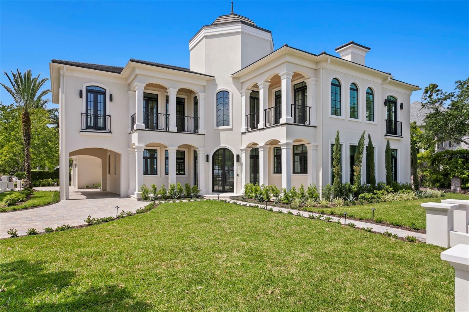 3907 Bayshore, Tampa, FL 33611