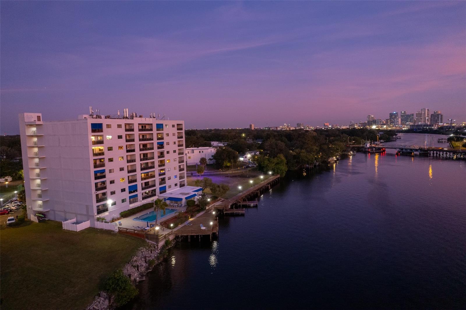 2780 Riverside Unit 805, Tampa, FL 33602