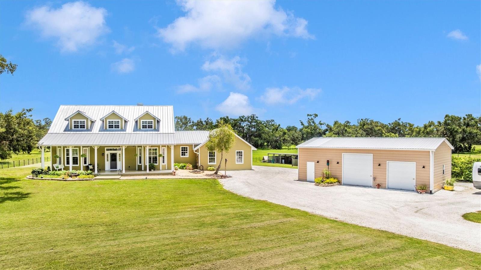 1901 Joshua, Sarasota, FL 34240