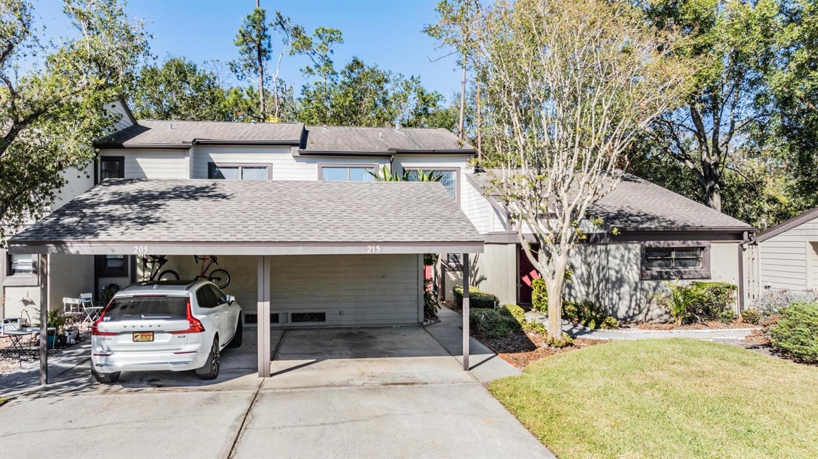 215 Woods Landing, Oldsmar, FL 34677