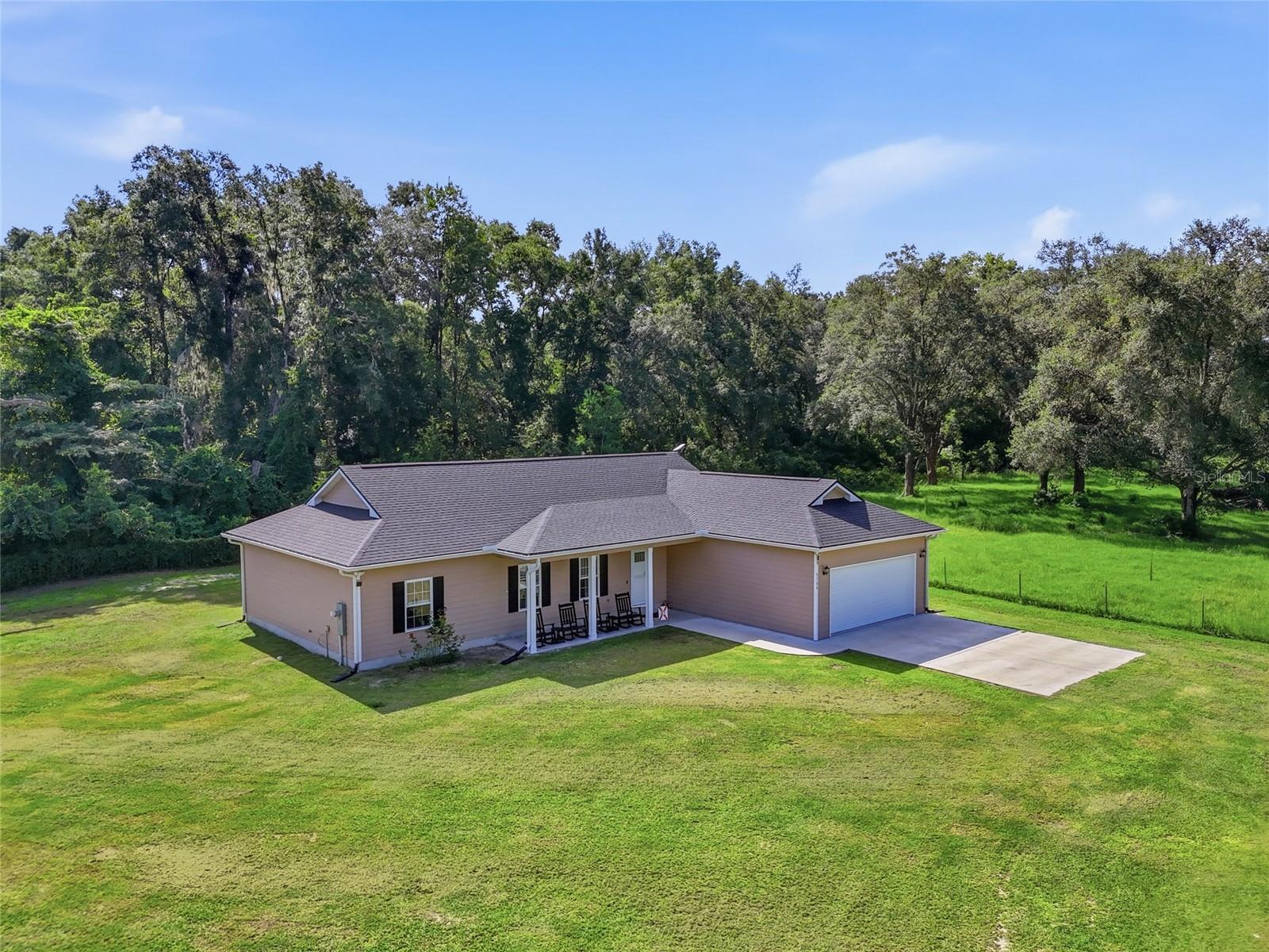 5766 County Road 18, Fort White, FL 32038