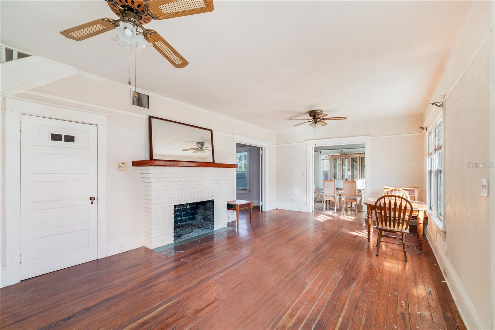 415 Braddock, Daytona Beach, FL 32118