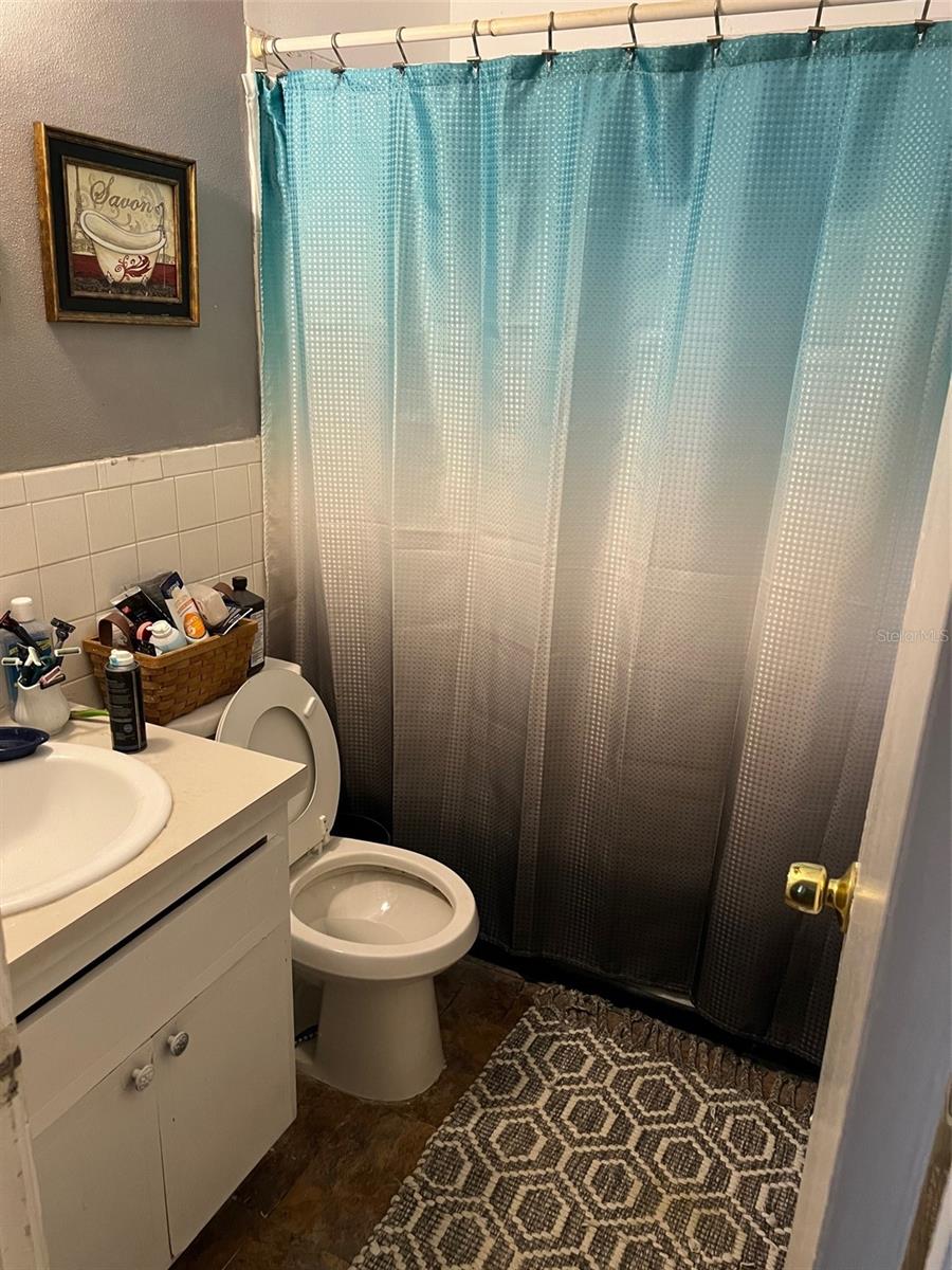 5634 5th, St Petersburg, FL 33710