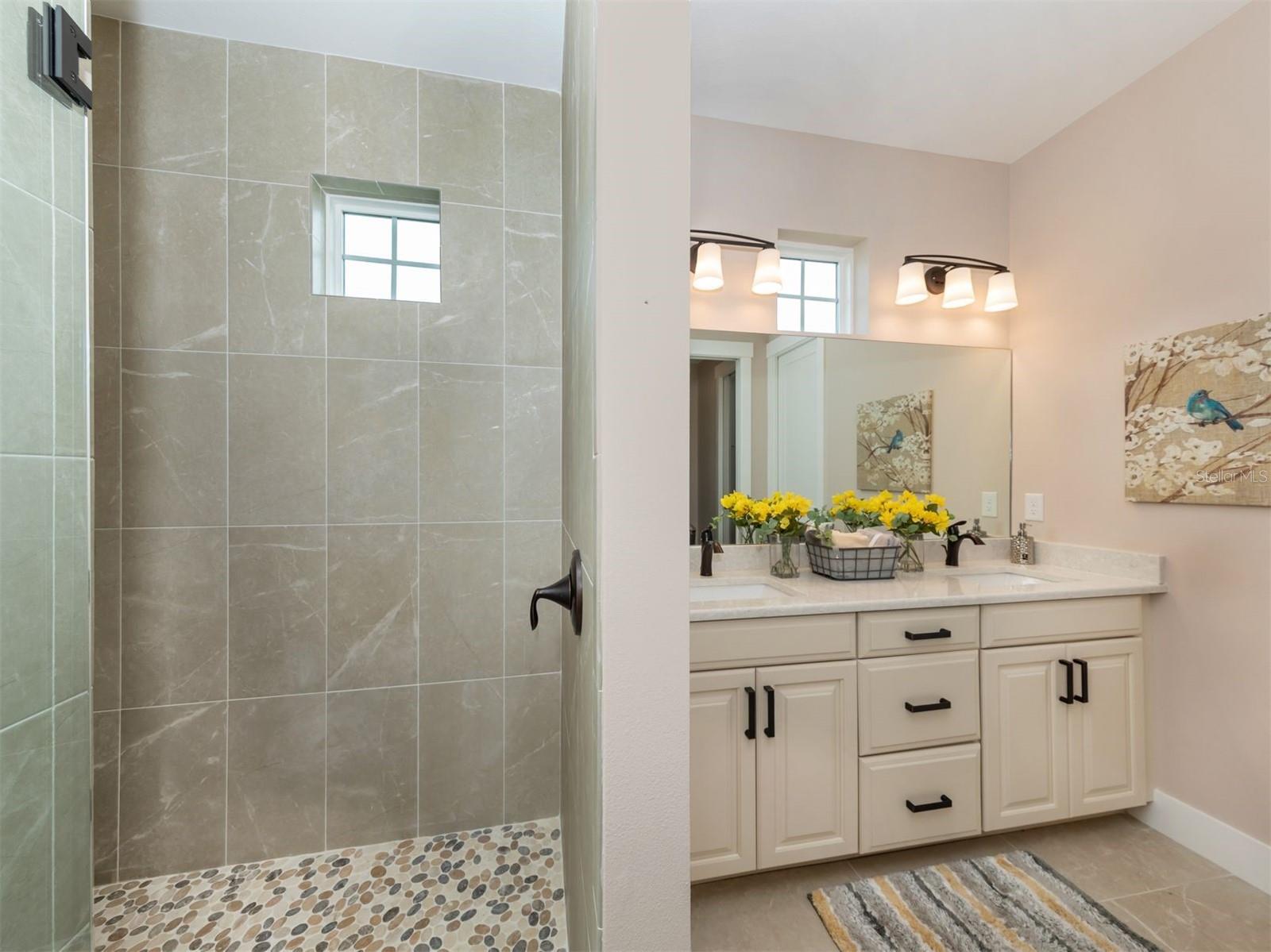 934 Venice, Venice, FL 34285