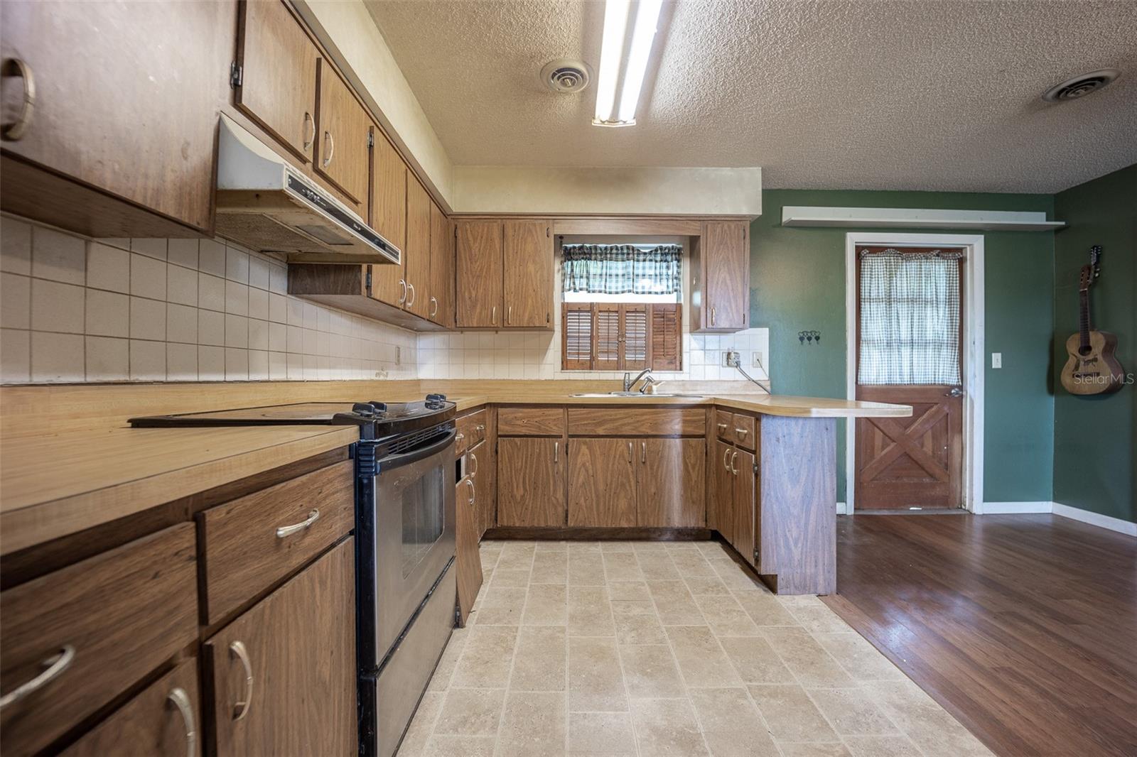 9701 Warm Springs, Coleman, FL 33521