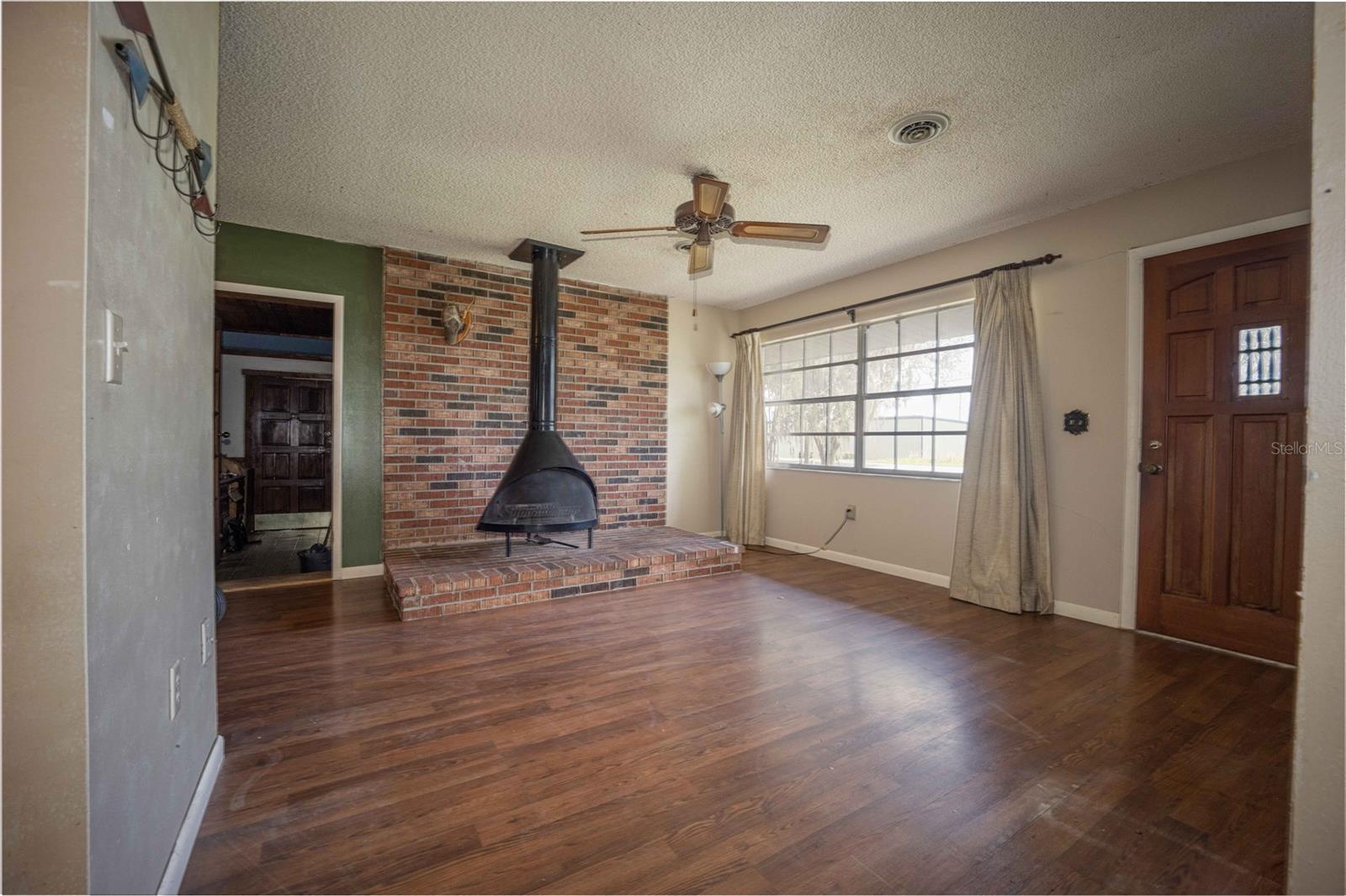 9701 Warm Springs, Coleman, FL 33521