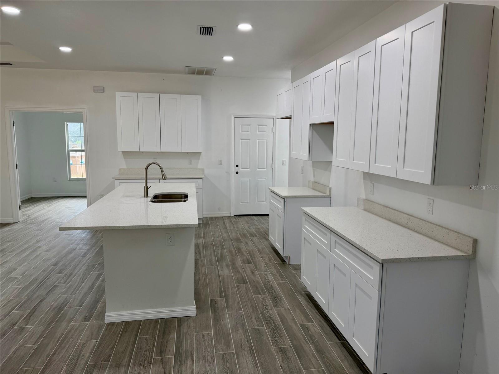 5462 Gagnon, North Port, FL 34291