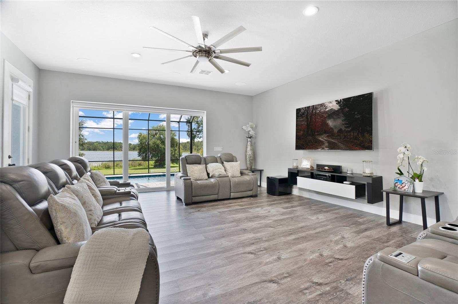 1317 Spring Lake, Ocoee, FL 34761