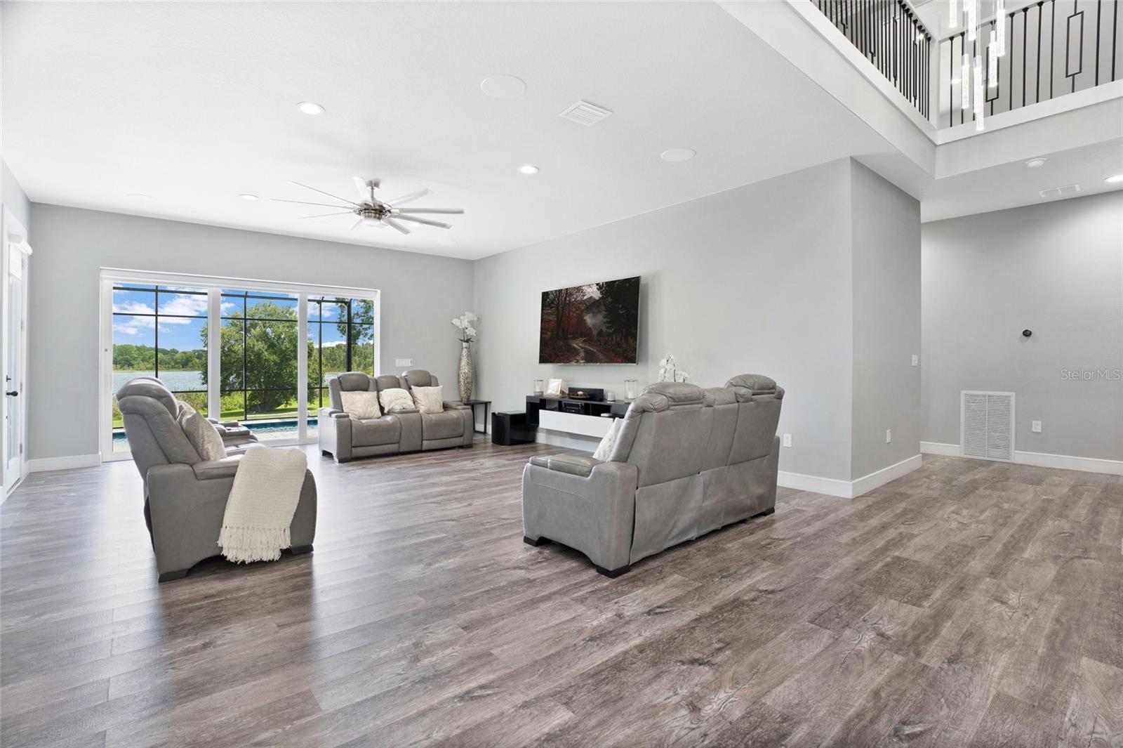 1317 Spring Lake, Ocoee, FL 34761