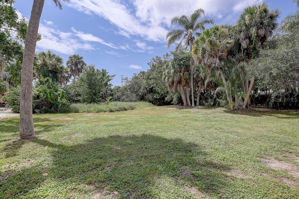 424 Albee Unit 1, Nokomis, FL 34275
