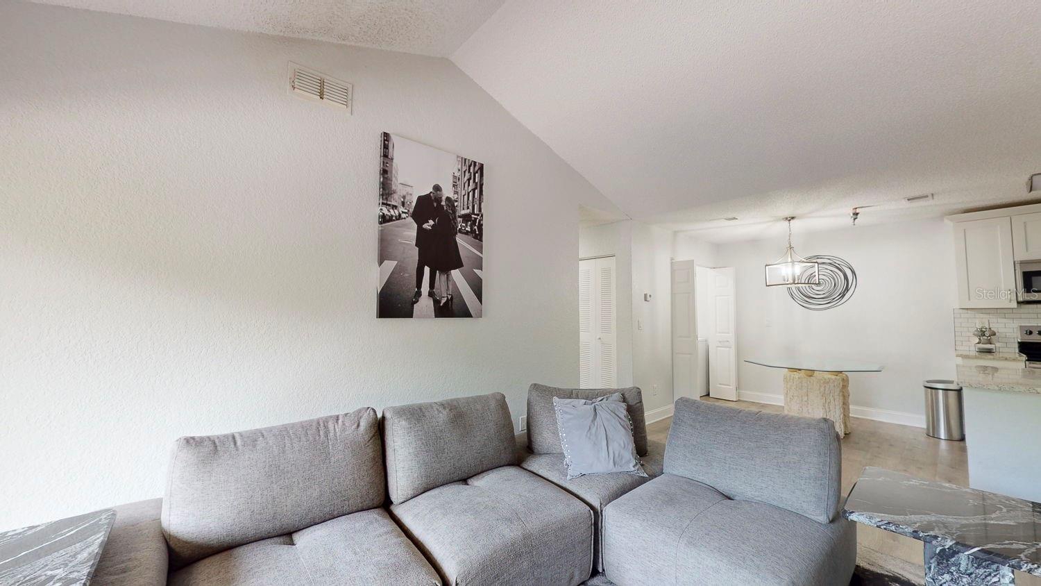 10265 Gandy Unit 1302, St Petersburg, FL 33702