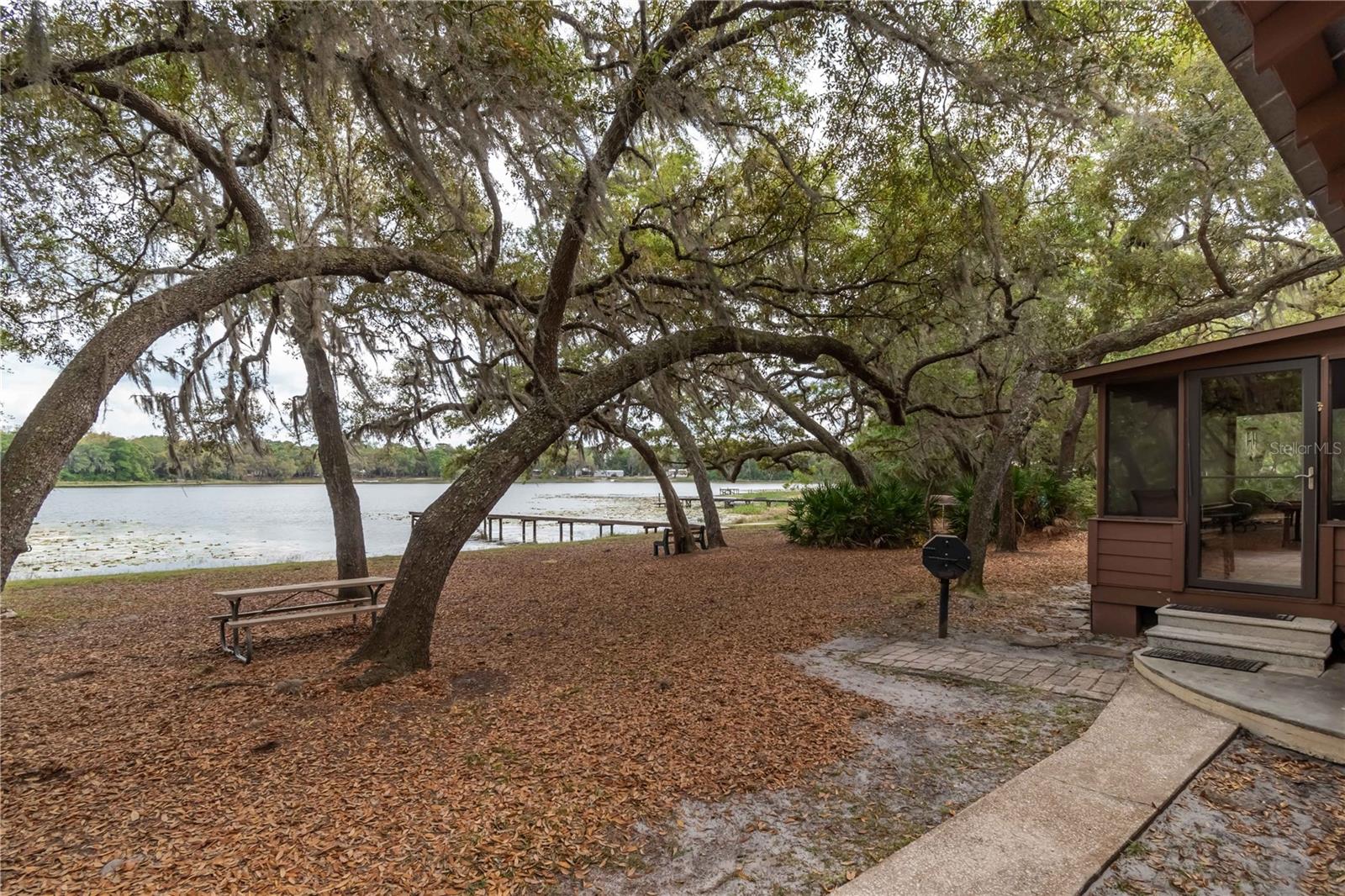 22645 105th Avenue, Fort Mc Coy, FL 32134