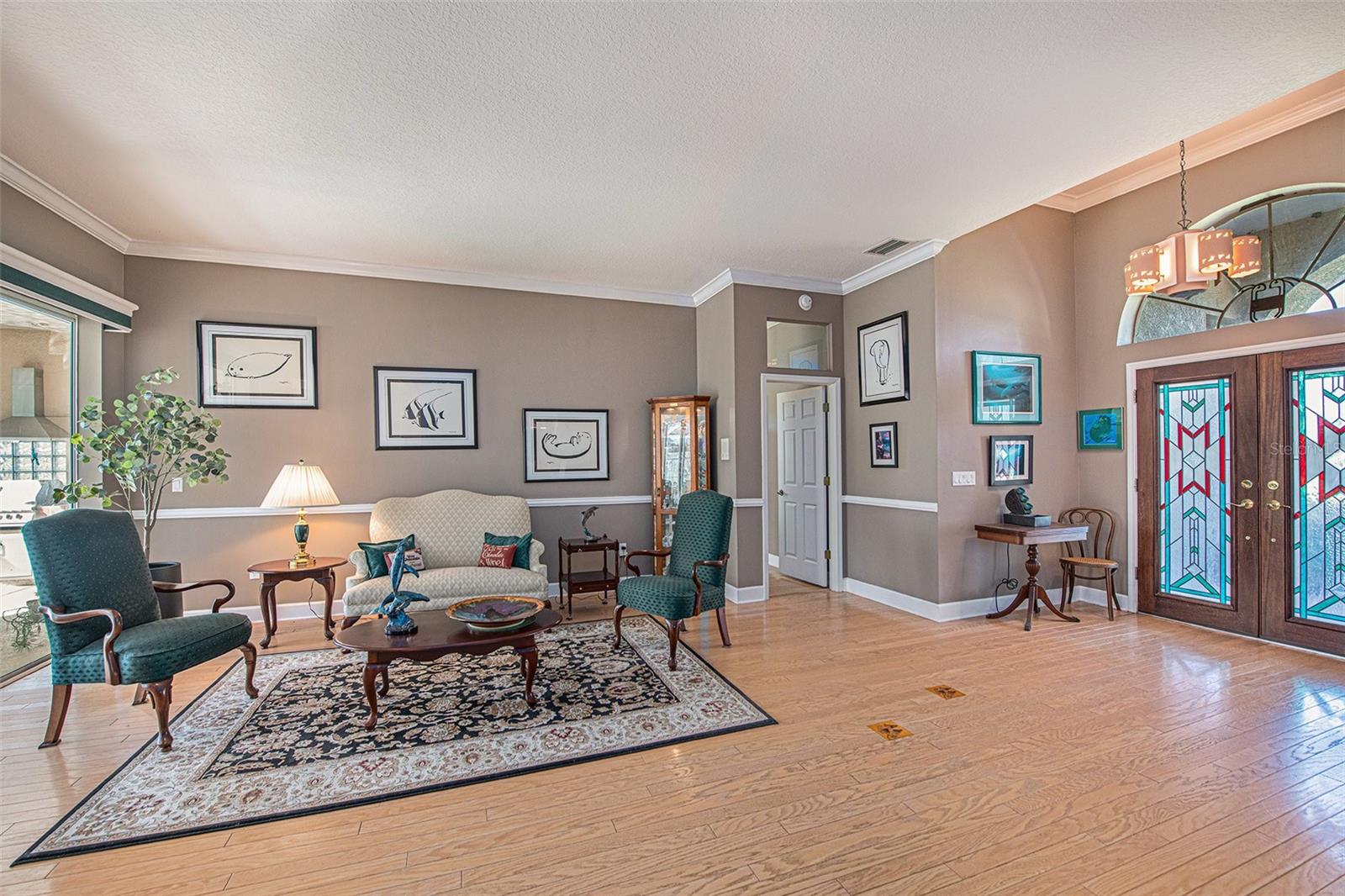 331 Lewis, Lithia, FL 33547