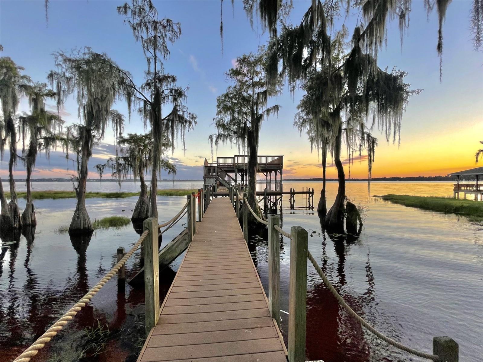 1241 Lakeshore, Clermont, FL 34711