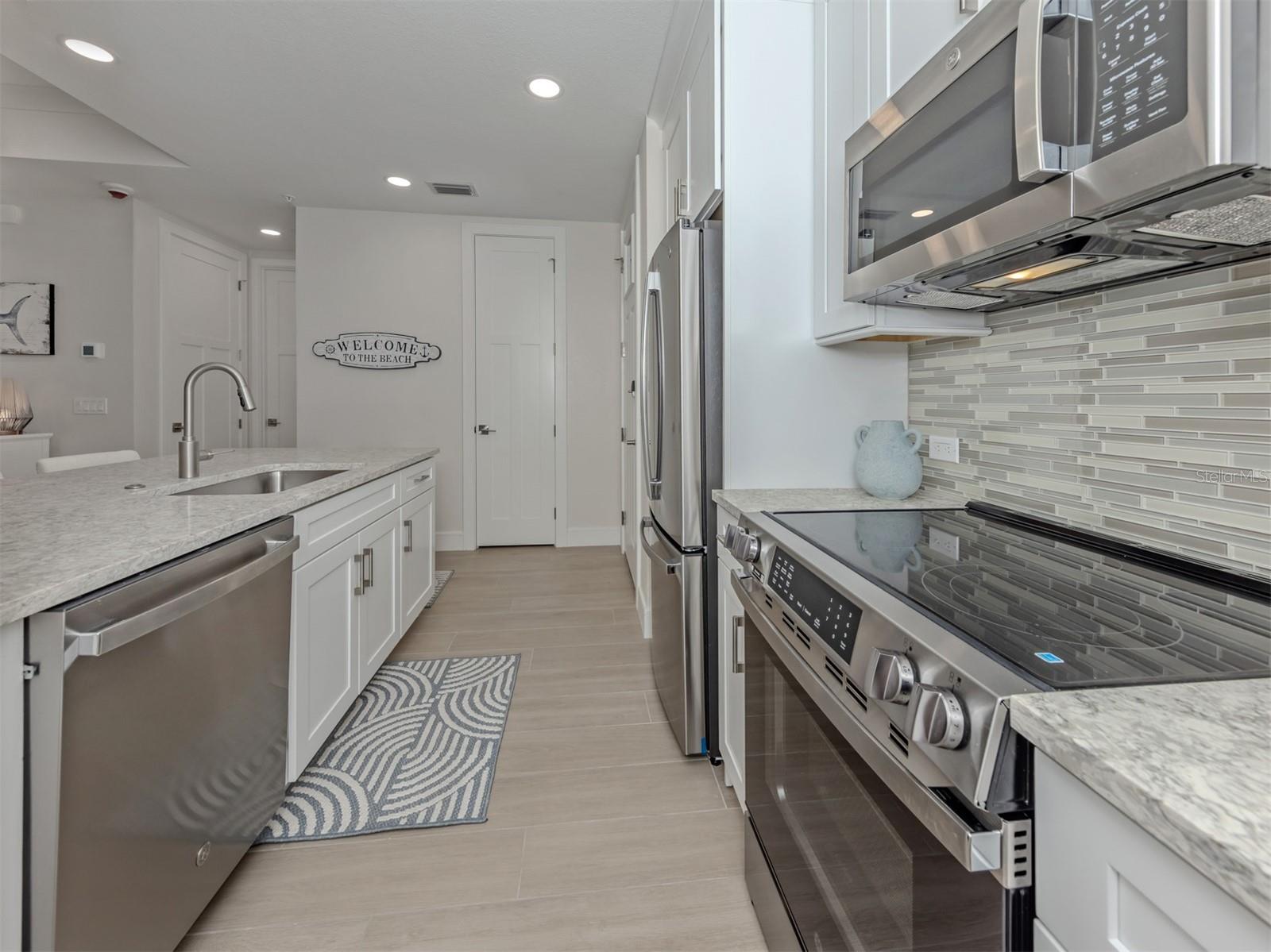 787 S. Tamiami Trail Unit 102, Venice, FL 34285