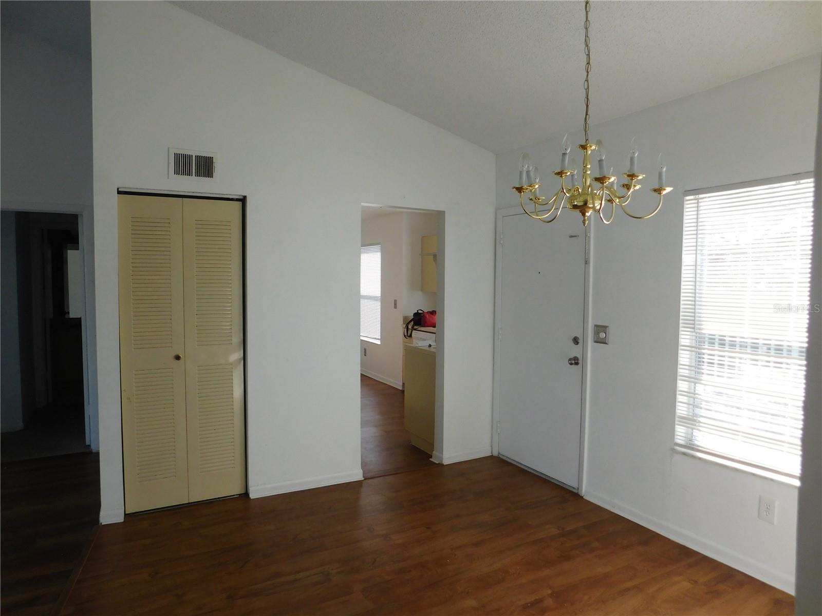 2540 Woodgate Unit 204, Orlando, FL 32822