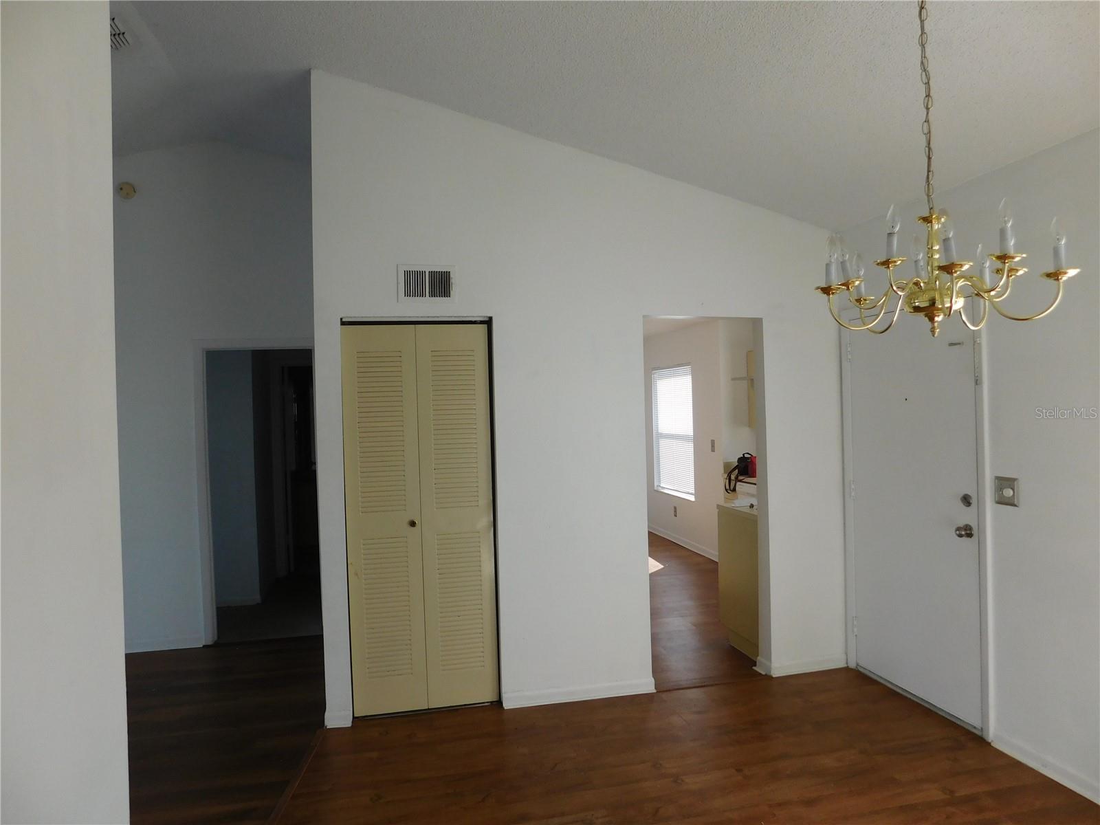 2540 Woodgate Unit 204, Orlando, FL 32822