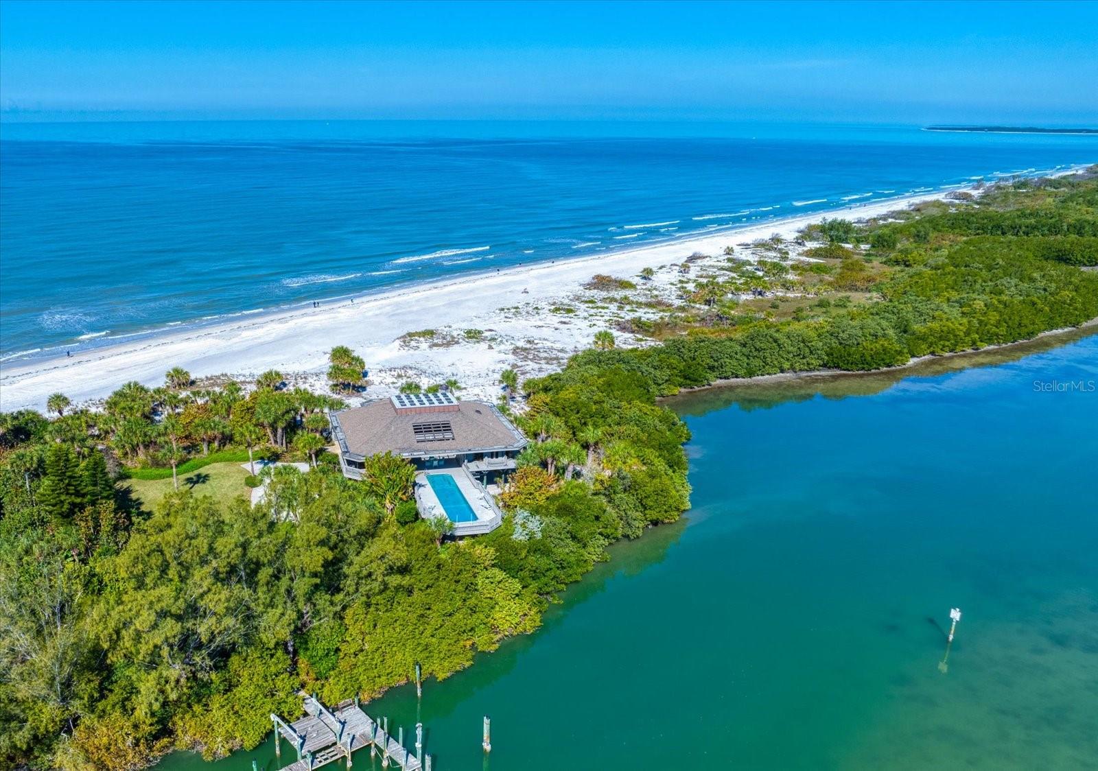 1198 Mandalay, Clearwater, FL 33767
