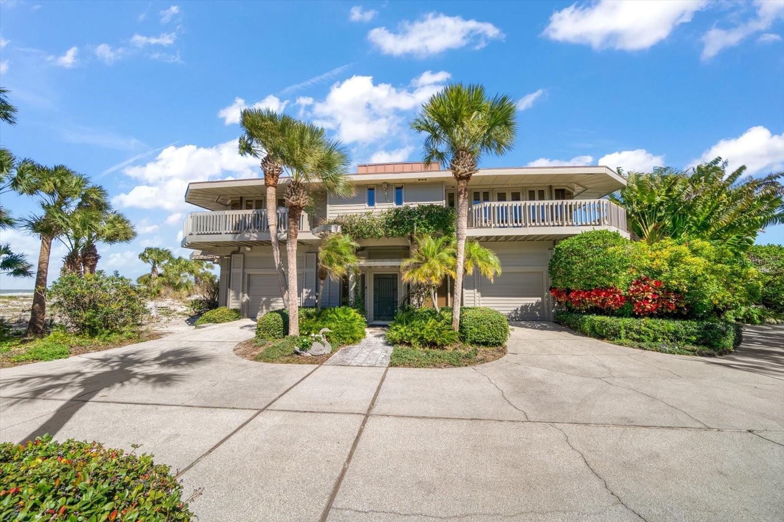 1198 Mandalay, Clearwater, FL 33767