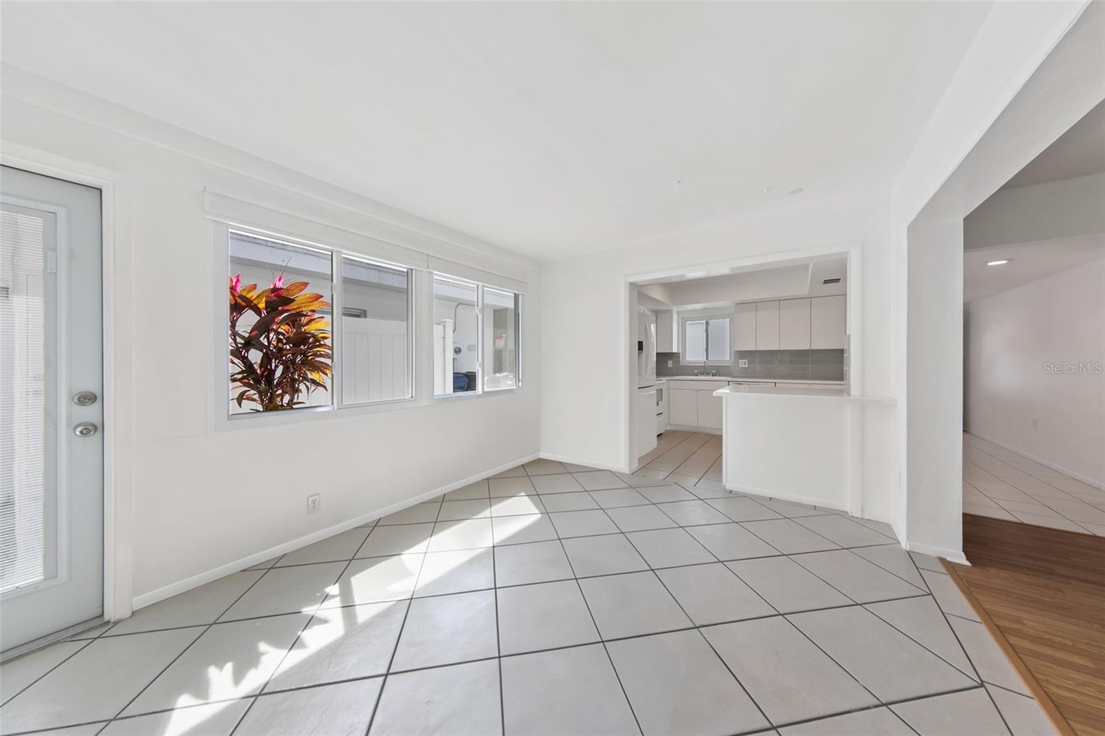 3915 Schwalbe Unit 128, Sarasota, FL 34235