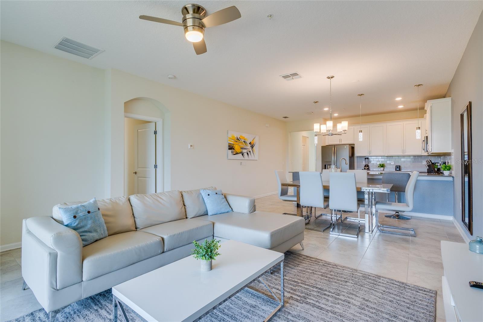 815 Ocean Course Unit 815, Davenport, FL 33896