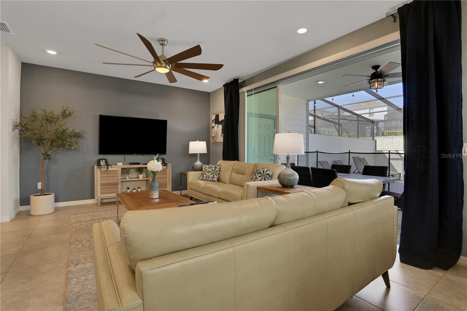 900 Paradise, Davenport, FL 33897