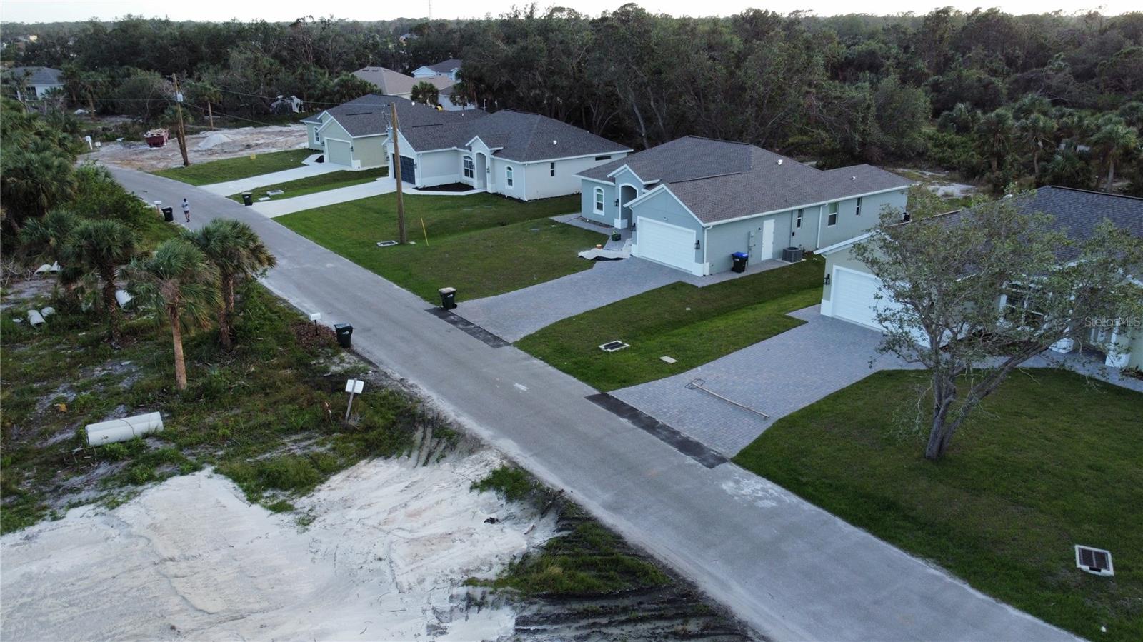 8233 Givlic, North Port, FL 34287