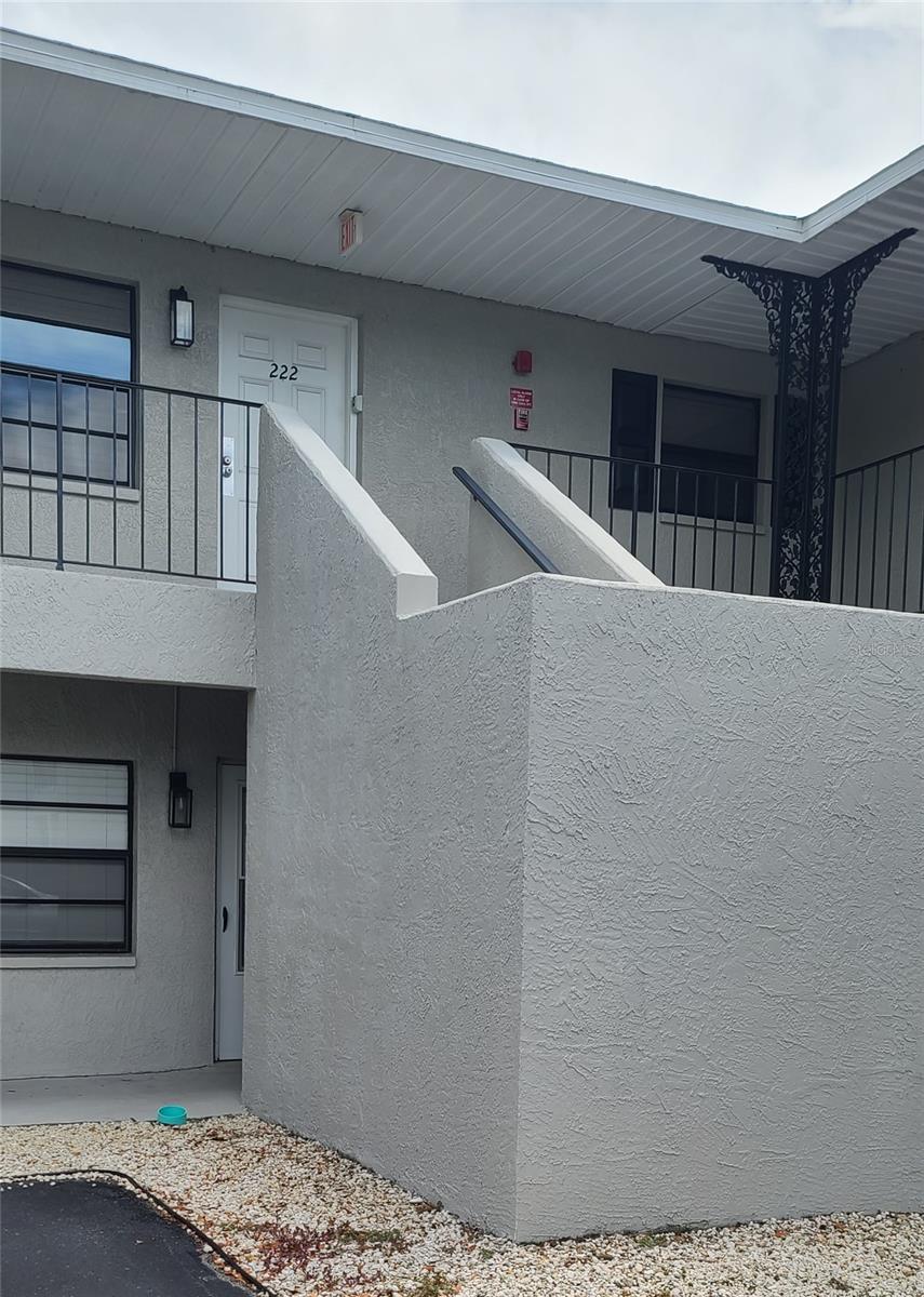 101 Lake Unit 222, Largo, FL 33771