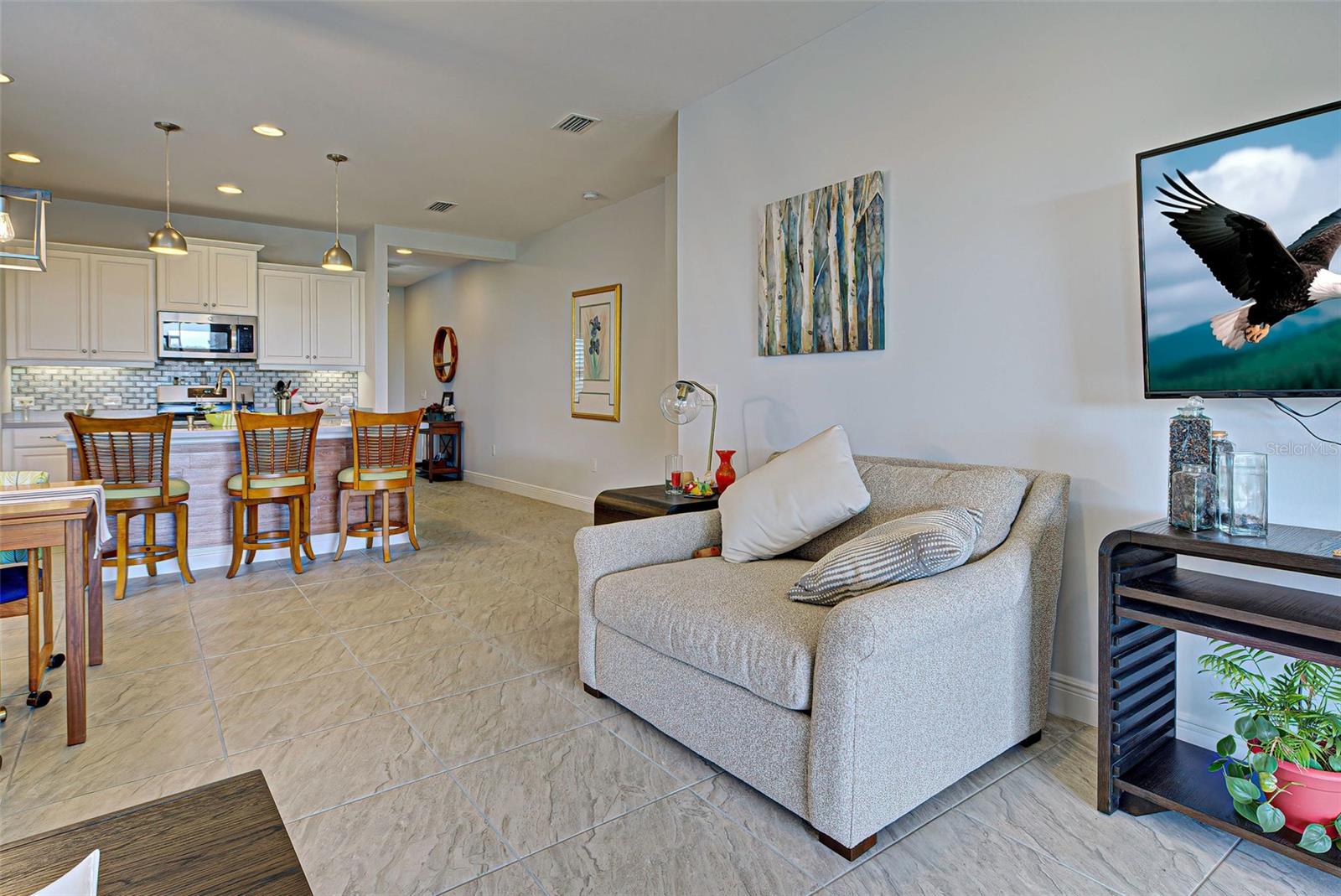 26724 Weiskopf, Englewood, FL 34223