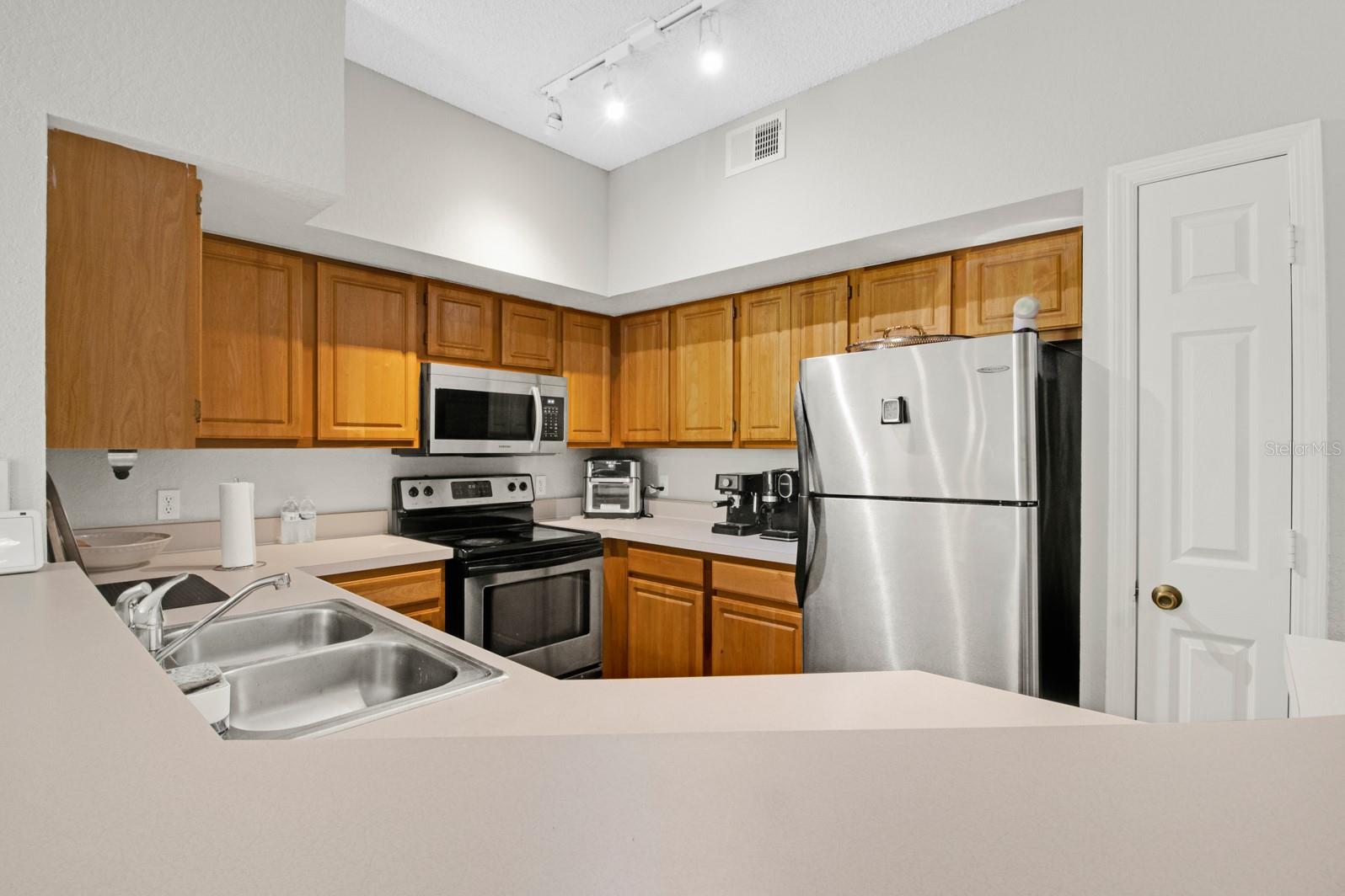13103 Mulberry Park Unit 8211, Orlando, FL 32821