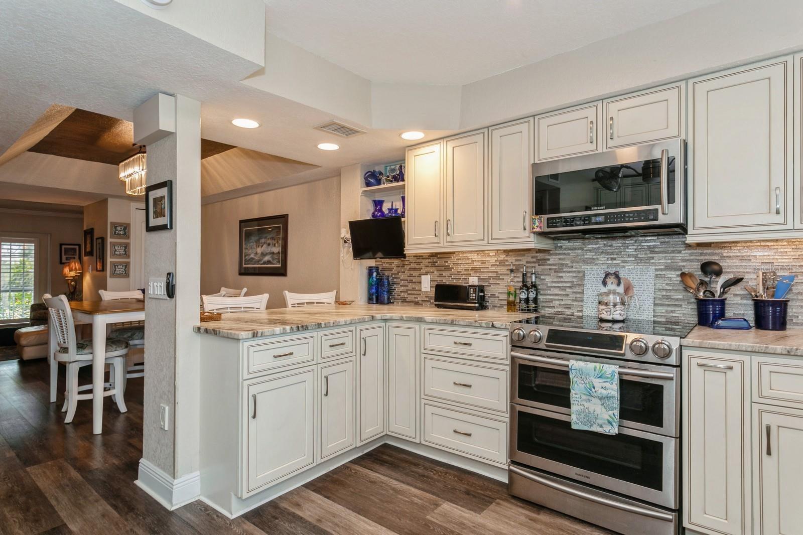 9166 Blind Pass, St Pete Beach, FL 33706