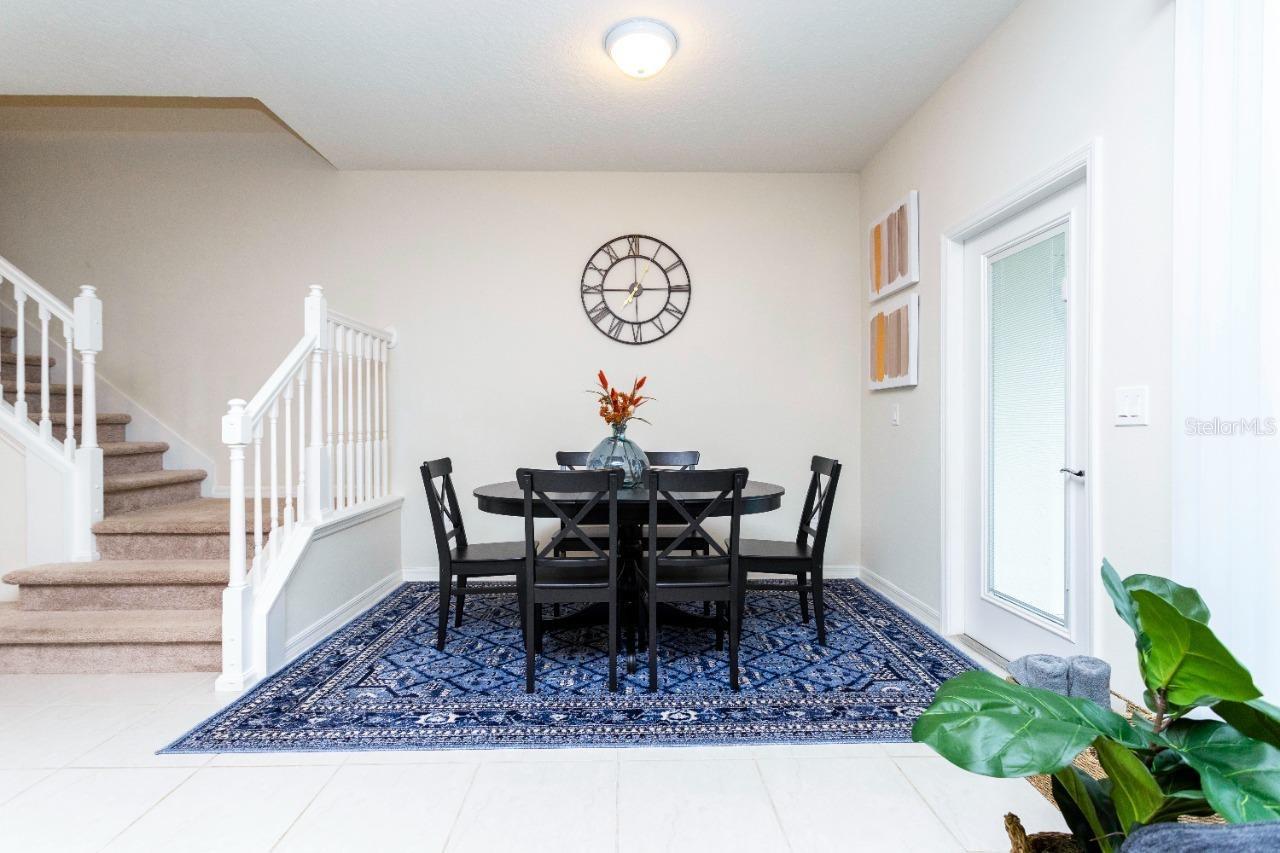2429 Dubai, Kissimmee, FL 34747