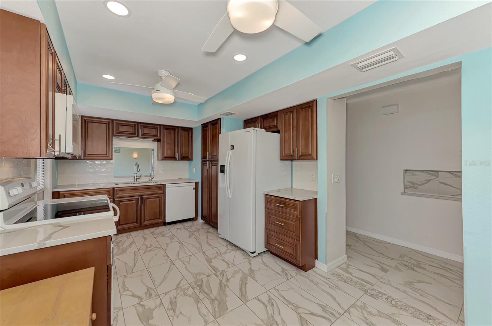 570 Foxwood Unit 196, Englewood, FL 34223