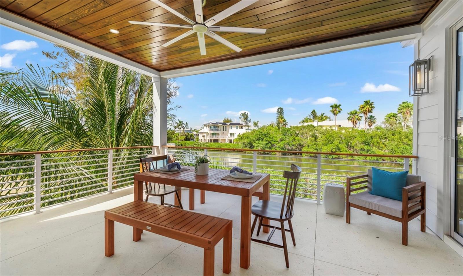 404 North Shore Dr, Anna Maria, FL 34216