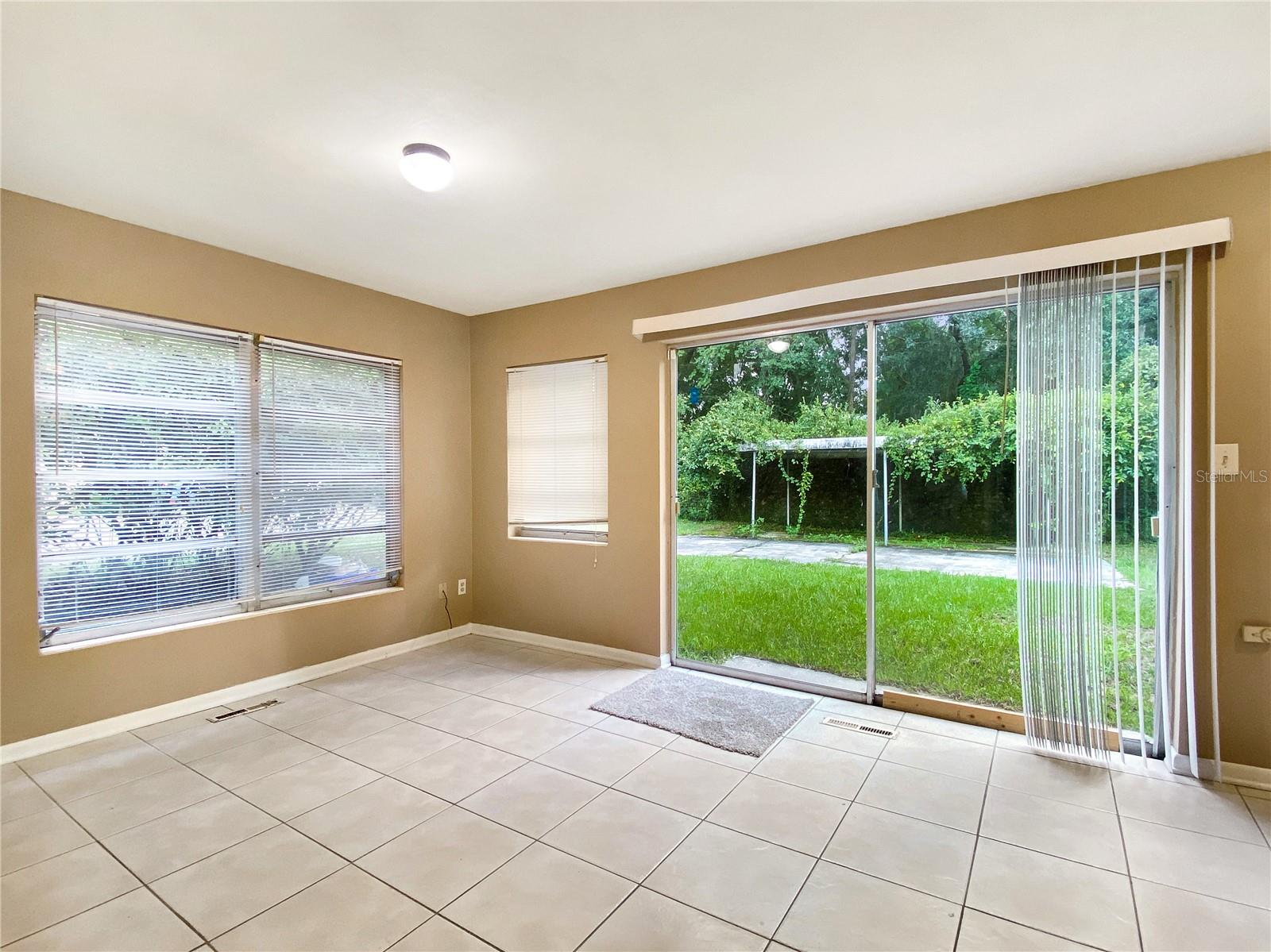 1119 11th, Gainesville, FL 32601