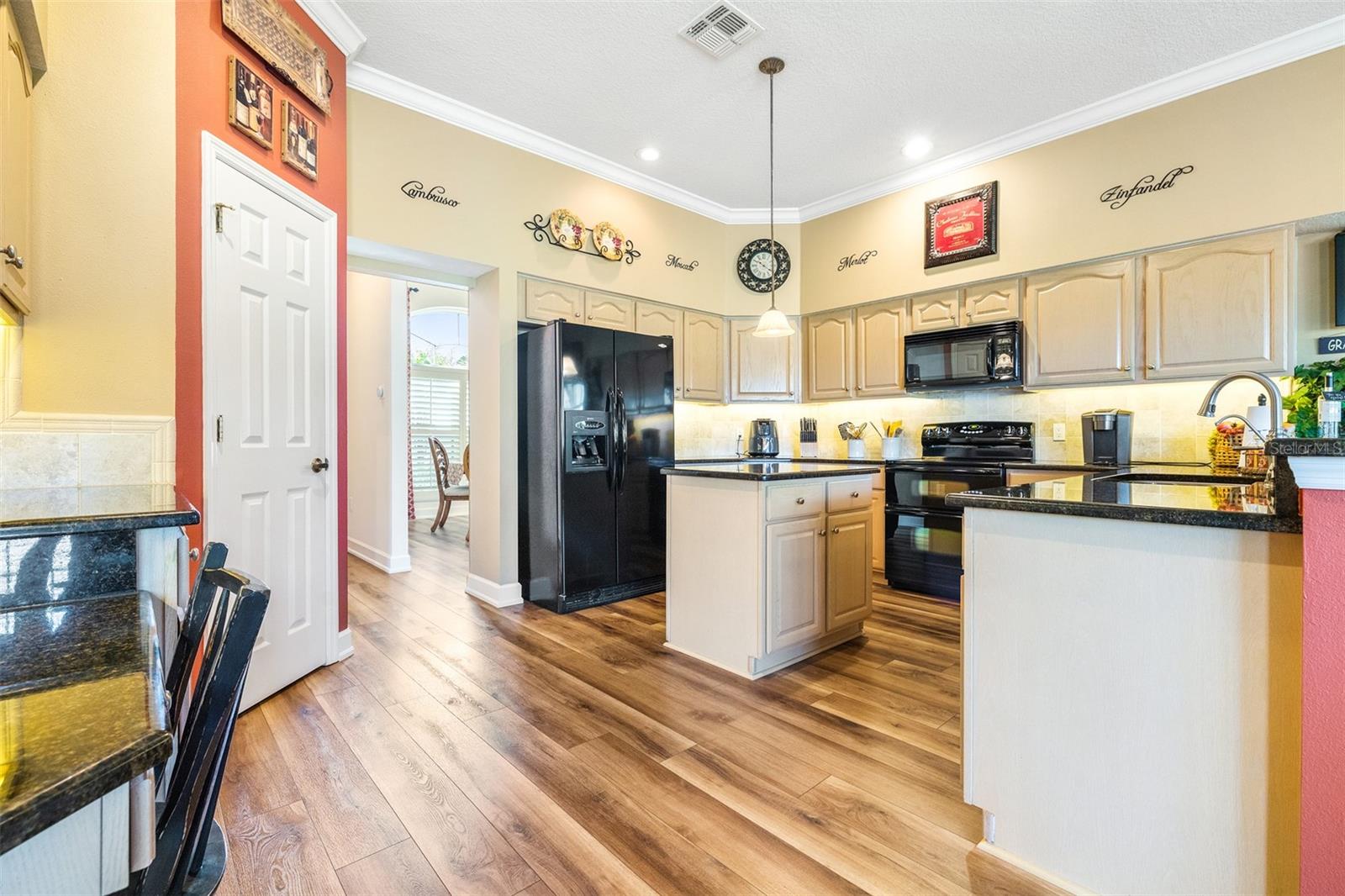 7042 Montreal, Lakeland, FL 33810