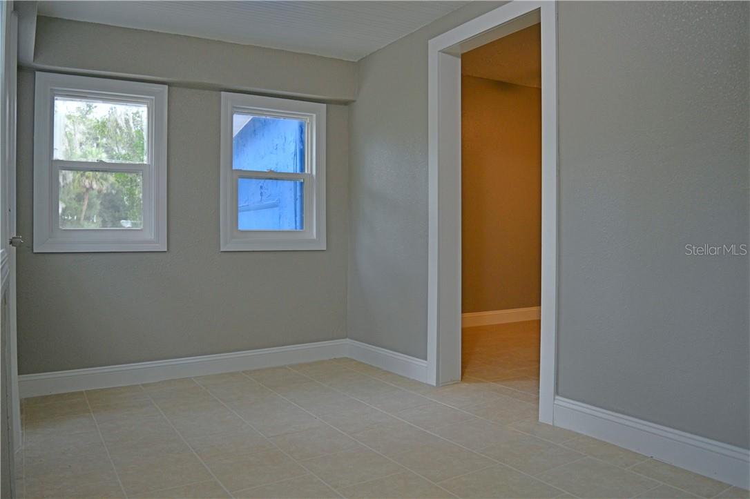 647 Delaware, Deland, FL 32720