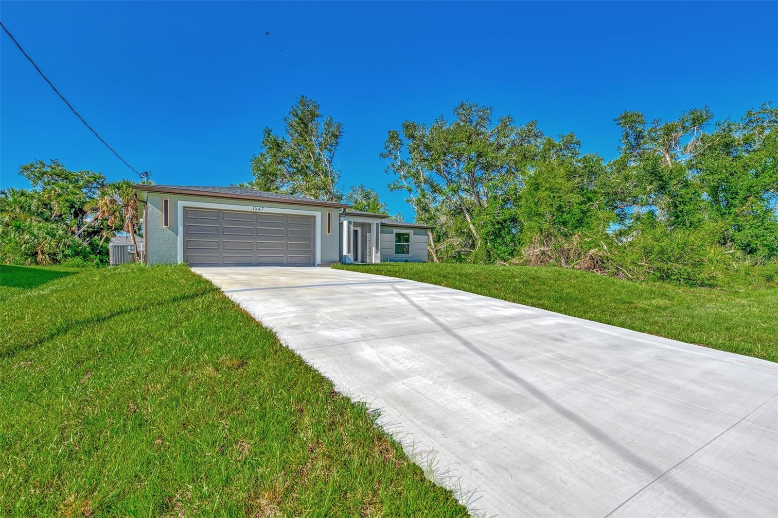 3847 Price, North Port, FL 34288